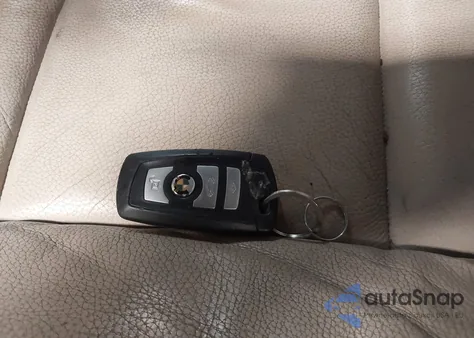 2011 BMW 535I xDrive из США, поврежденный, VIN WBAFU7C50BC779011